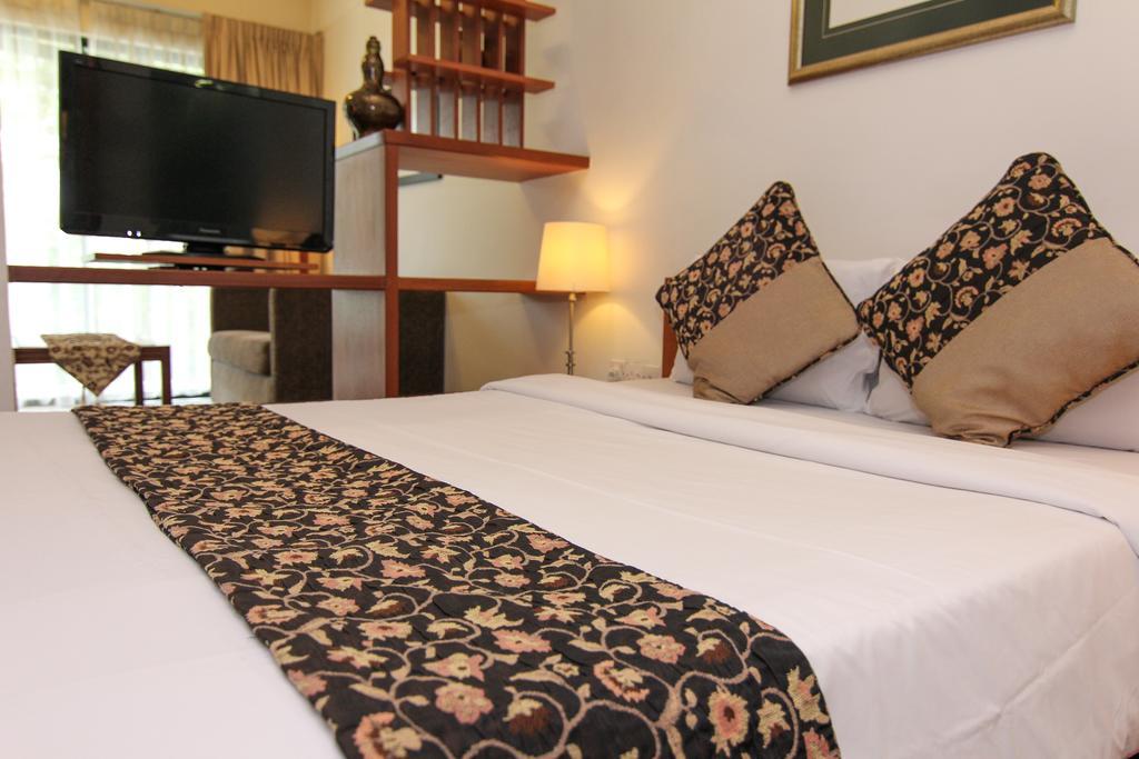 Peninsula Residence All Suite Hotel Куала-Лумпур Экстерьер фото