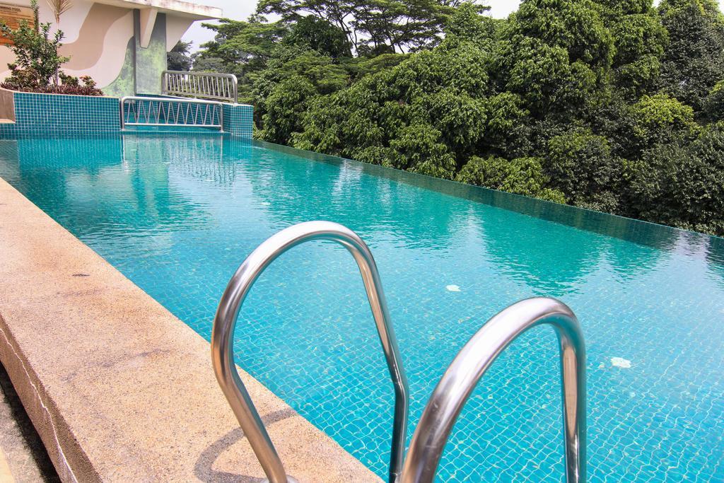 Peninsula Residence All Suite Hotel Куала-Лумпур Экстерьер фото